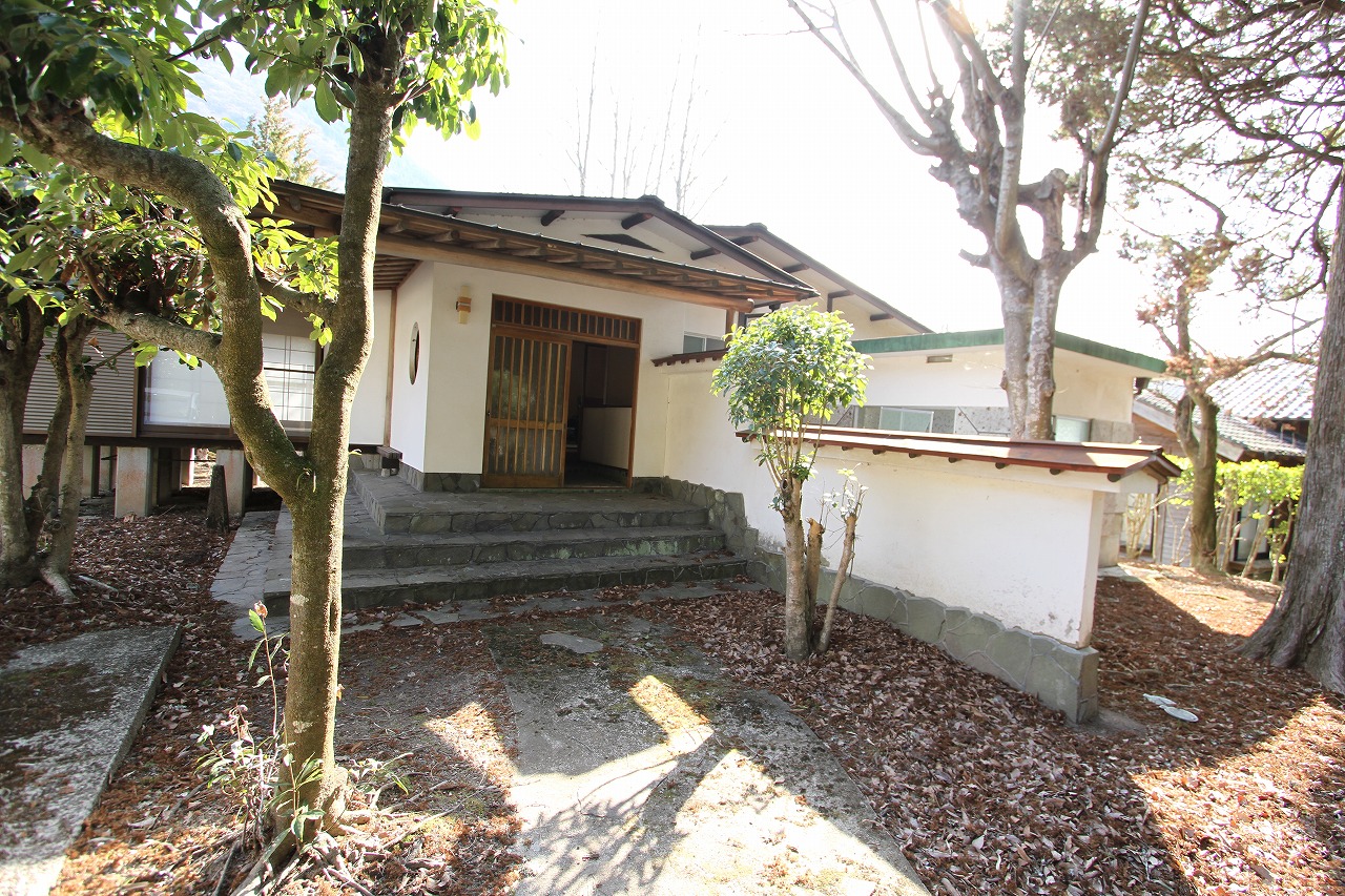 ことぶき別荘内の温泉付き住宅