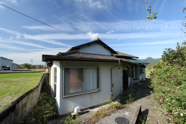 恵良駅近傍の中古住宅