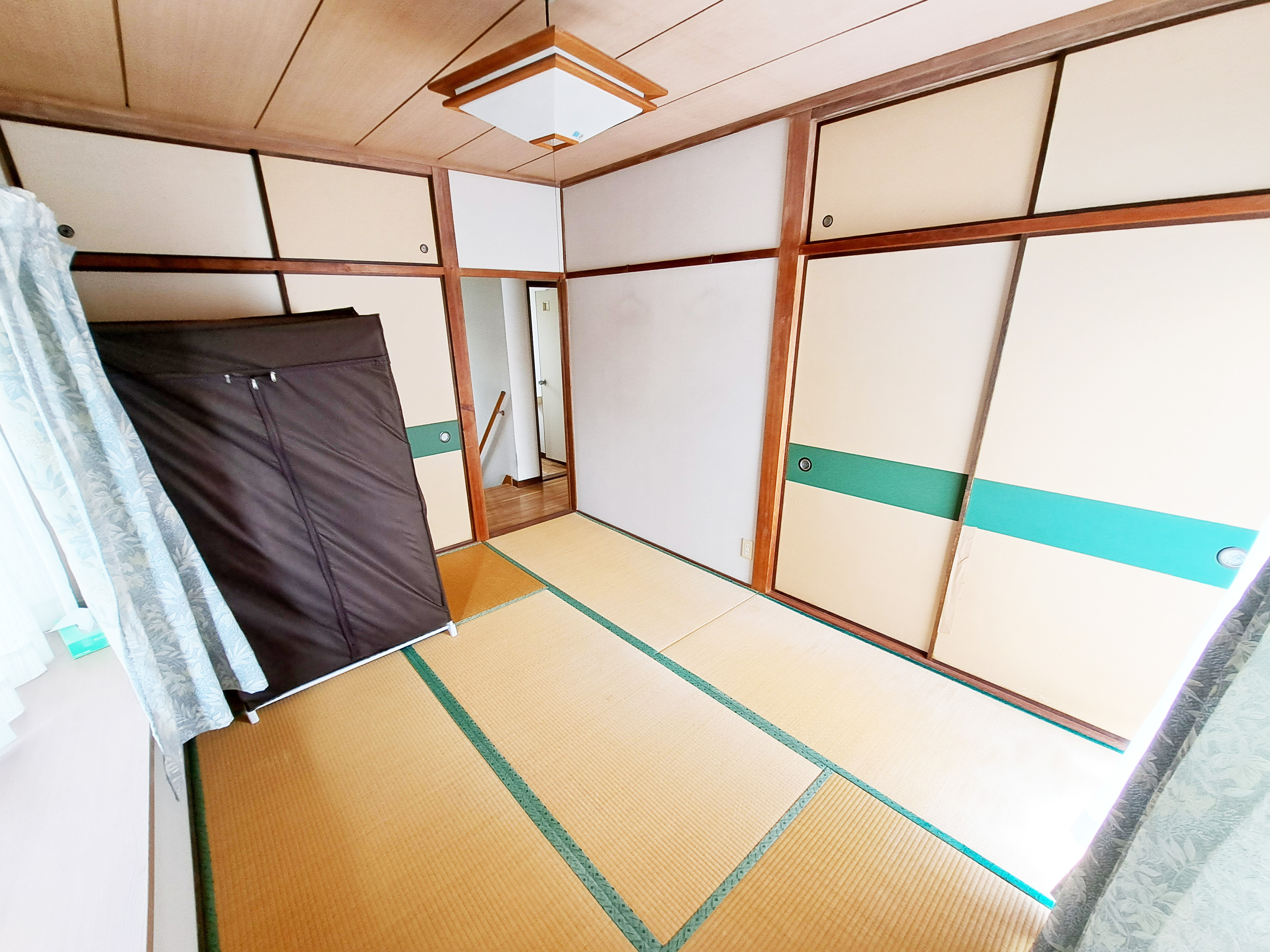 長宝団地内にある中古住宅