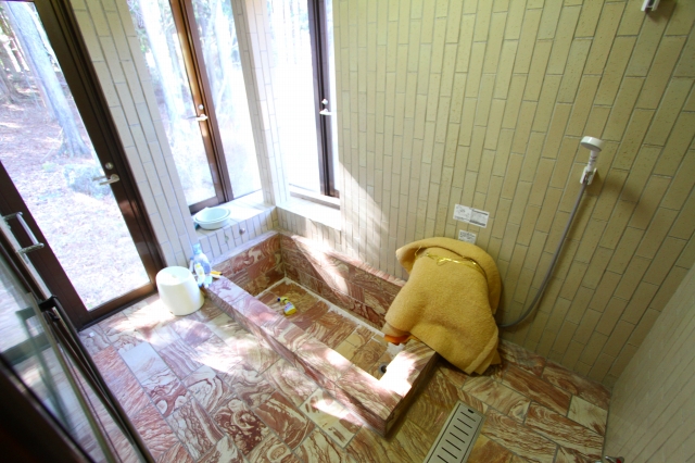 筋湯温泉近く 管理費安めの中古別荘