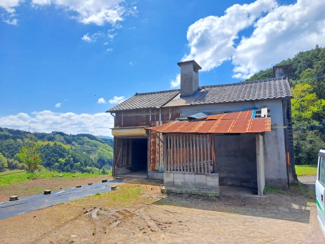 由布市庄内町 農地山林付き中古住宅