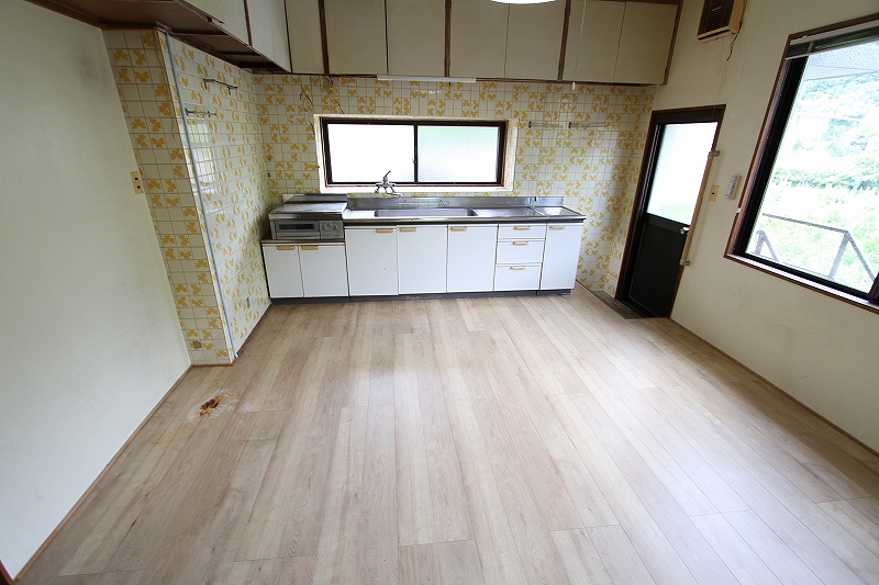 ガレージ・作業スペース付作業小屋