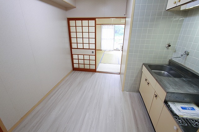 由布市庄内町 コーポ大龍306