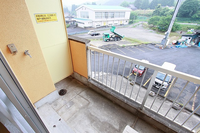 由布市庄内町 コーポ大龍306