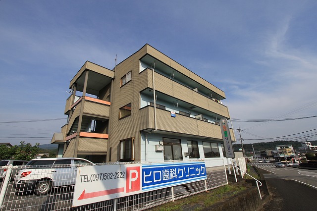 由布市庄内町　花菱ハイツ201